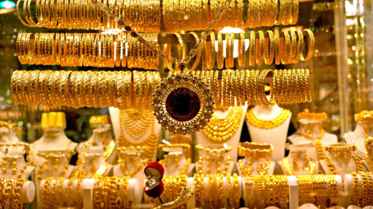 Gold Likely To Touch Rs 70,000 In 2024, Say Experts