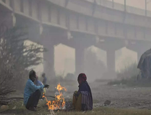 Cold wave tightens grip, Delhi shivers at min 7.3 degrees