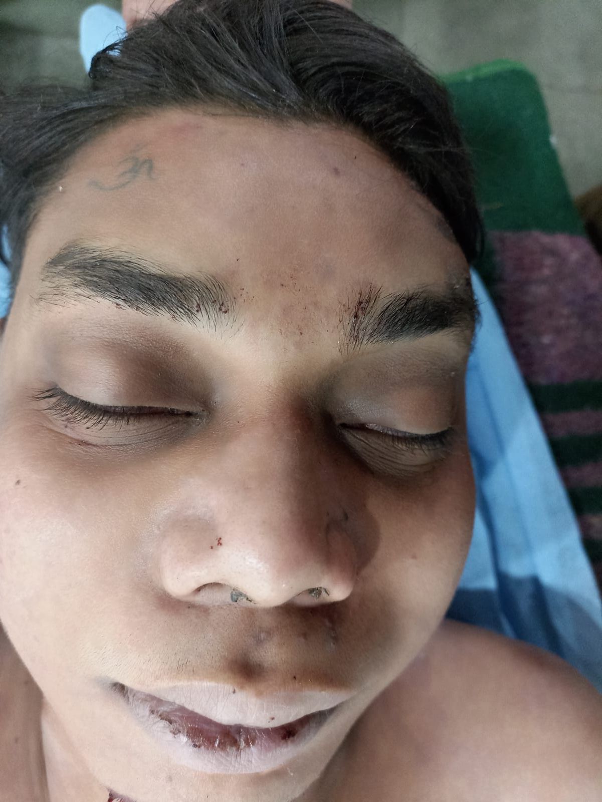 Police recovers unidentified male body in Shivpora Srinagar; Seeks help of general public to identify him