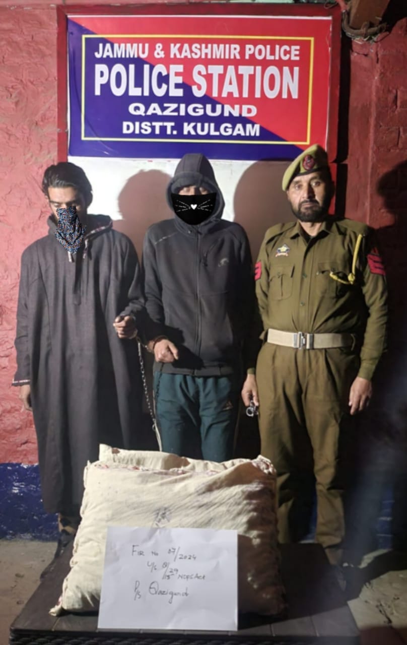 Police arrests 02 drug peddlers in Kulgam; Contraband substance recovered