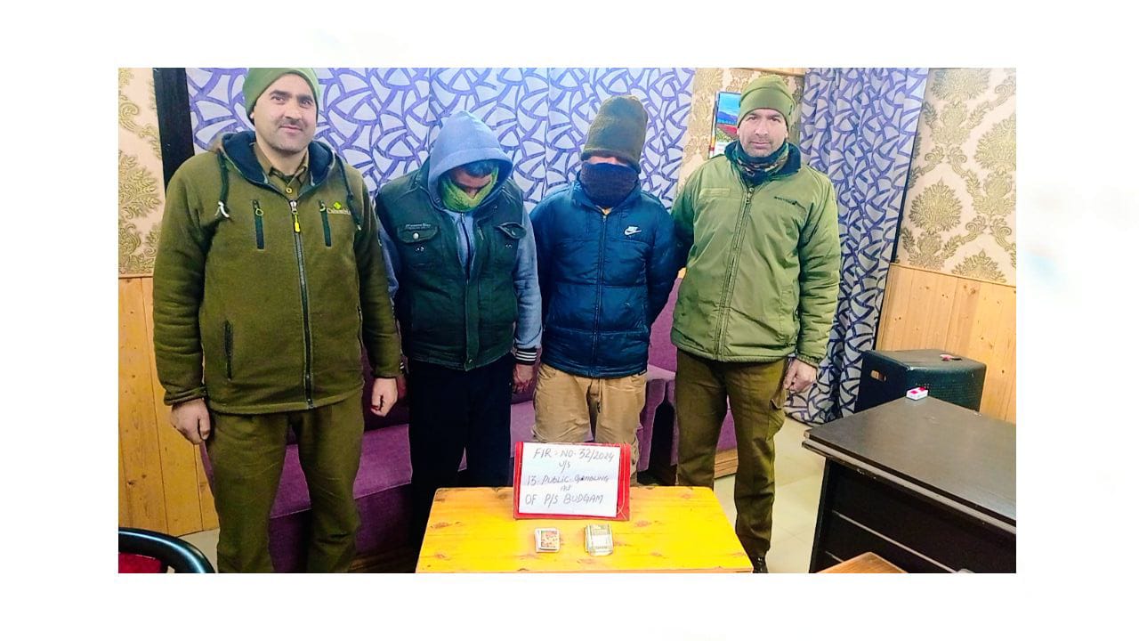 Police arrests 02 gamblers in Budgam; Stake money seized