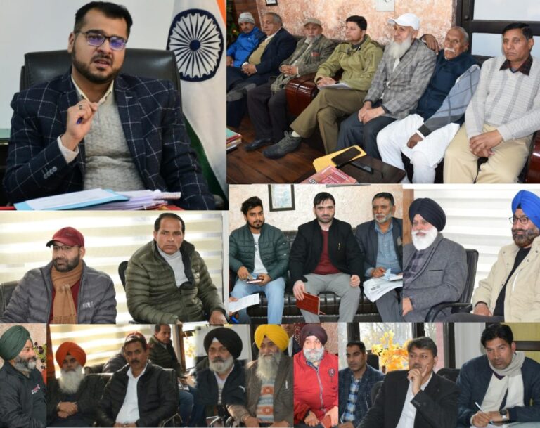 DC Poonch reviews arrangements for Gurupurab  Calls for making available adequate amenities for devotees