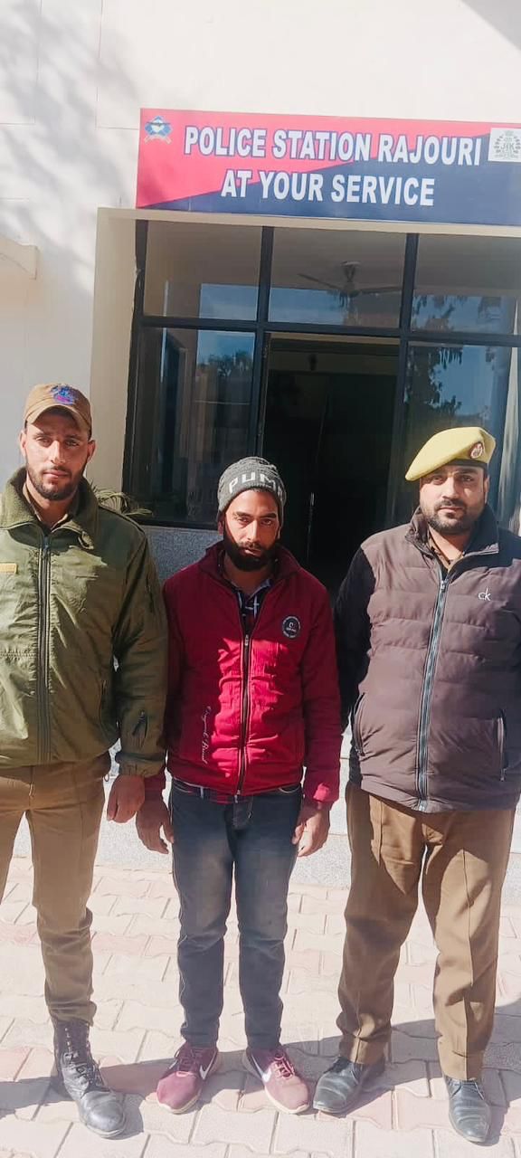 Drive Against Absconders continues in Rajouri