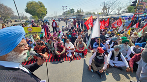 Union ministers in Chandigarh for 4th round of talks with farmers