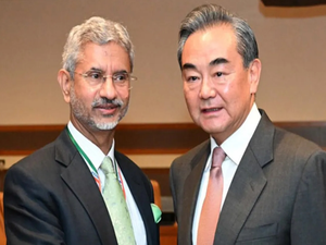 Jaishankar’s brief interaction with Chinese counterpart in Munich