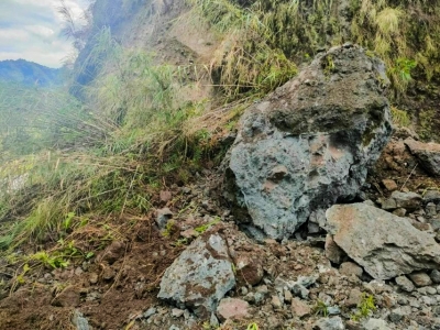 Landslide death toll climbs to 98 in Philippines