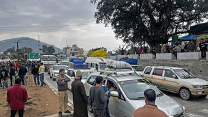 One-way traffic restored on Jammu-Srinagar national highway